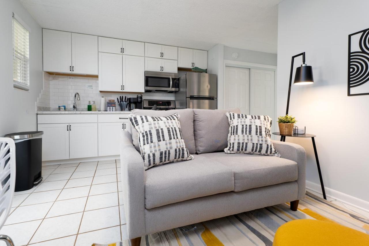 Apartment Be A Nomad - Beachside Jacksonville Beach