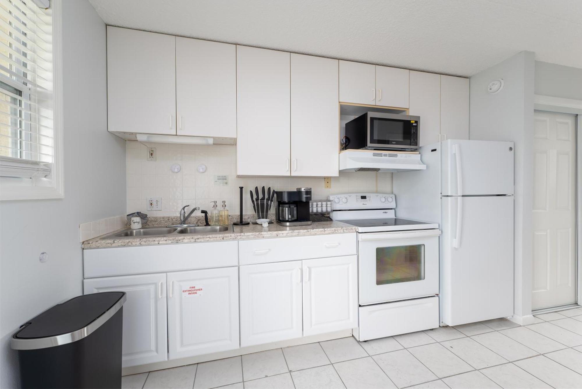 Be A Nomad - Beachside Apartment Jacksonville Beach