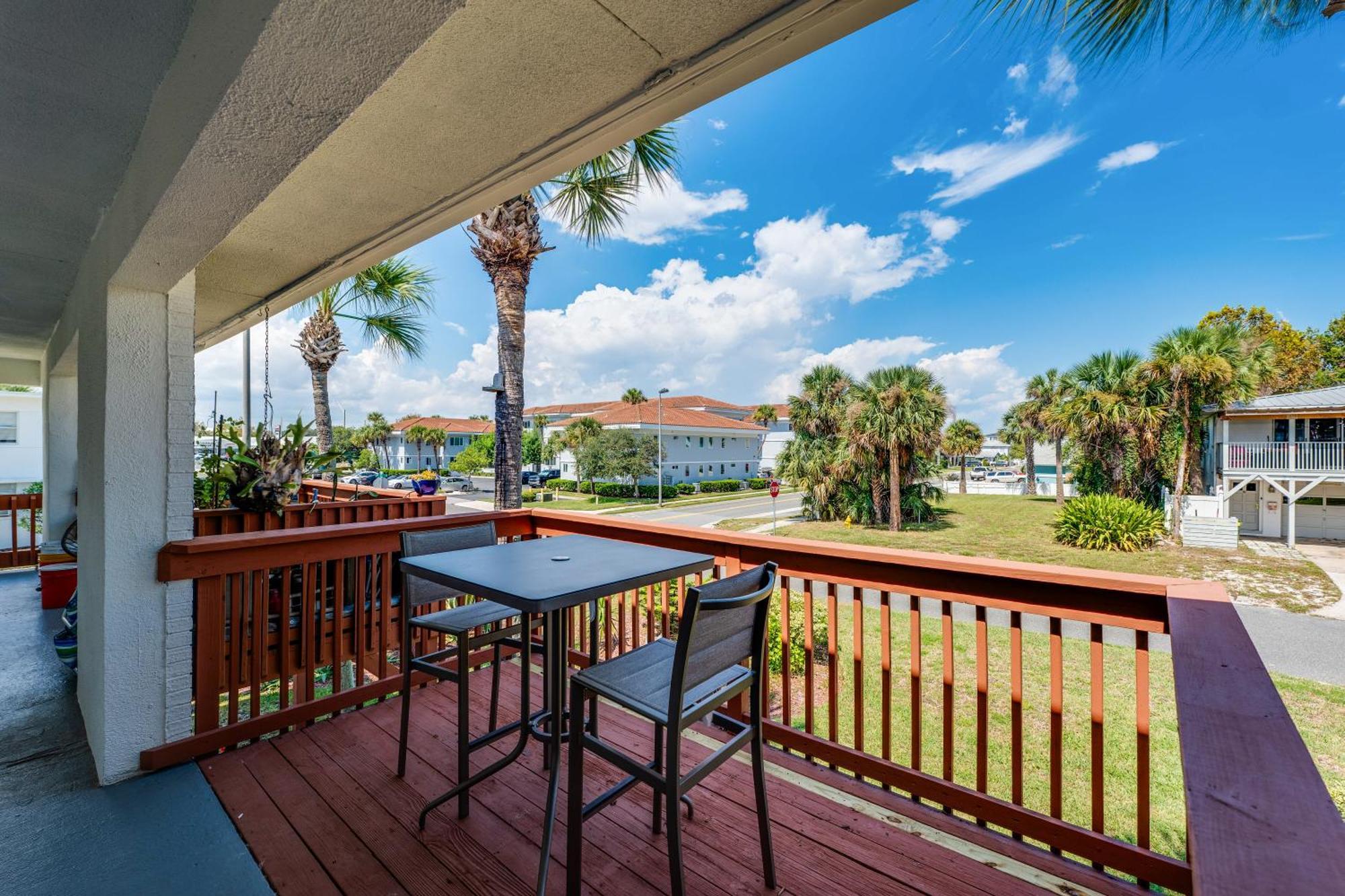 Apartment Be A Nomad - Beachside Jacksonville Beach